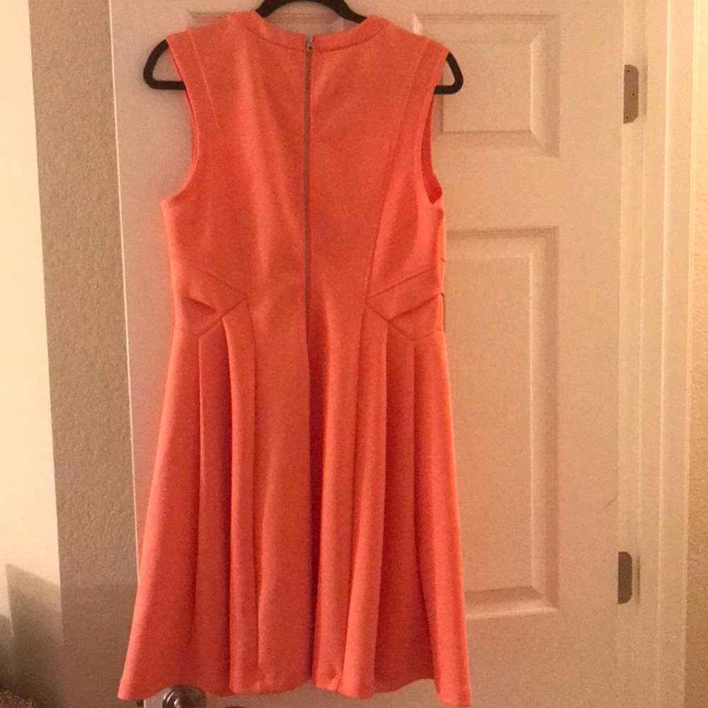 Philosophy Coral Dress - Picture 2 of 3